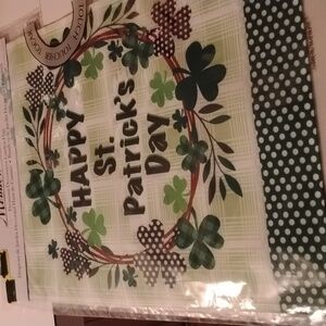 Happy Saint Patrick's Day garden flag